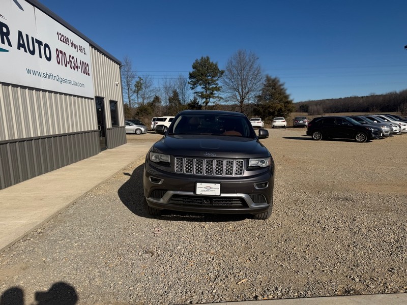 Jeep GRAND CHEROKEE Vehicle Full-screen Gallery Image 2
