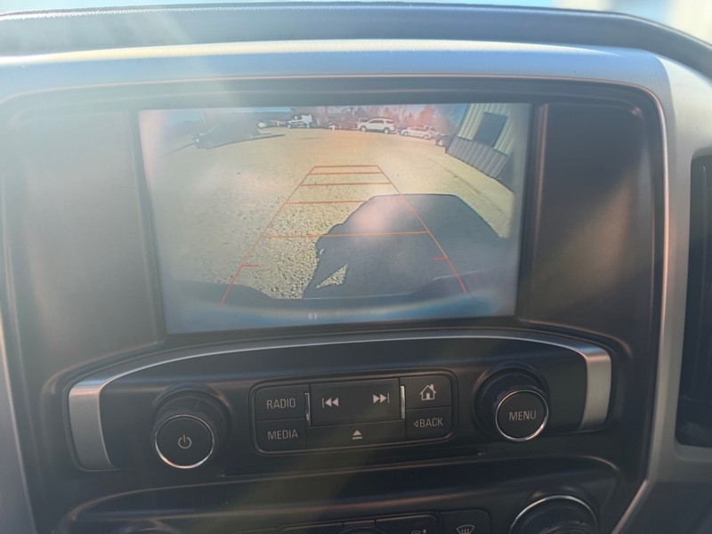 GMC Sierra 1500 Vehicle Full-screen Gallery Image 8