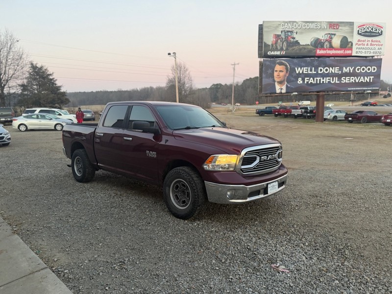 Ram 1500 Vehicle Full-screen Gallery Image 3