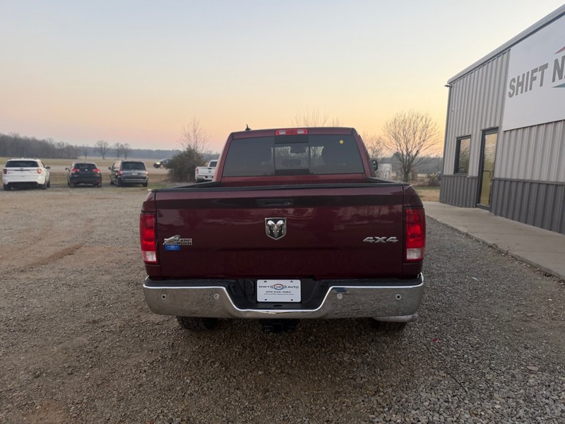 Ram 1500 Vehicle Full-screen Gallery Image 4