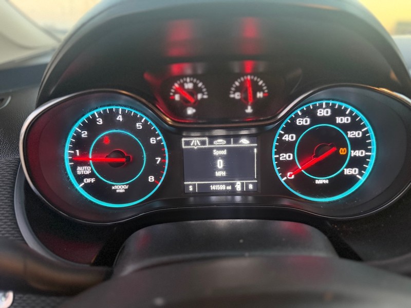 Chevrolet Cruze Vehicle Full-screen Gallery Image 10