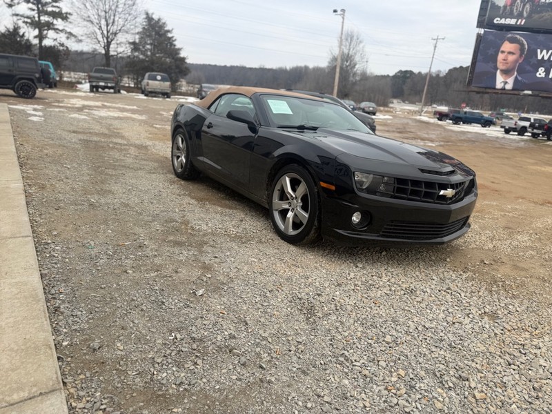 Chevrolet Camaro Vehicle Full-screen Gallery Image 3