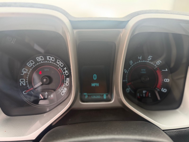 Chevrolet Camaro Vehicle Full-screen Gallery Image 10