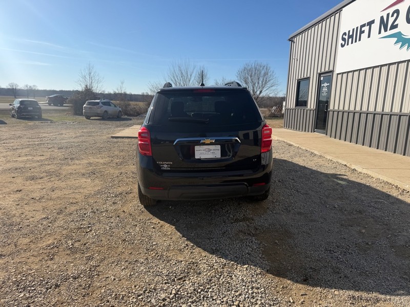 Chevrolet Equinox Vehicle Full-screen Gallery Image 4