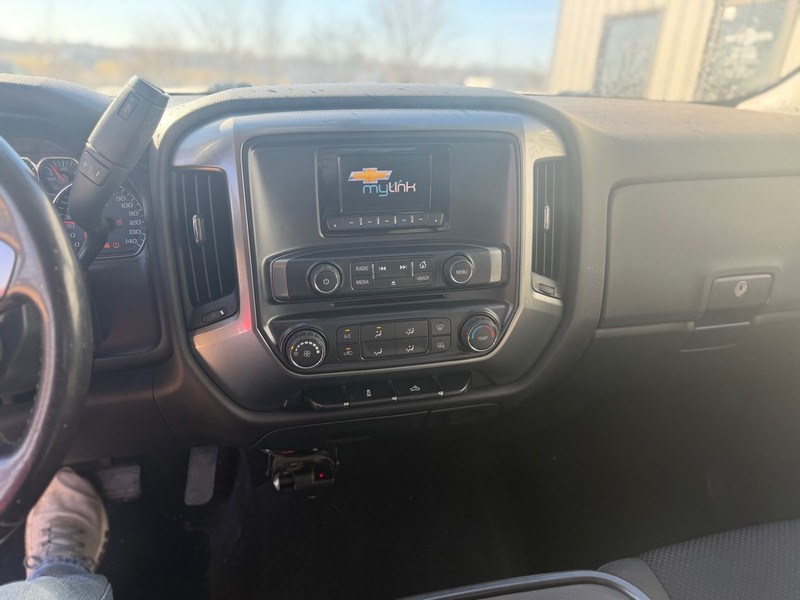 Chevrolet Silverado 1500 Vehicle Full-screen Gallery Image 7