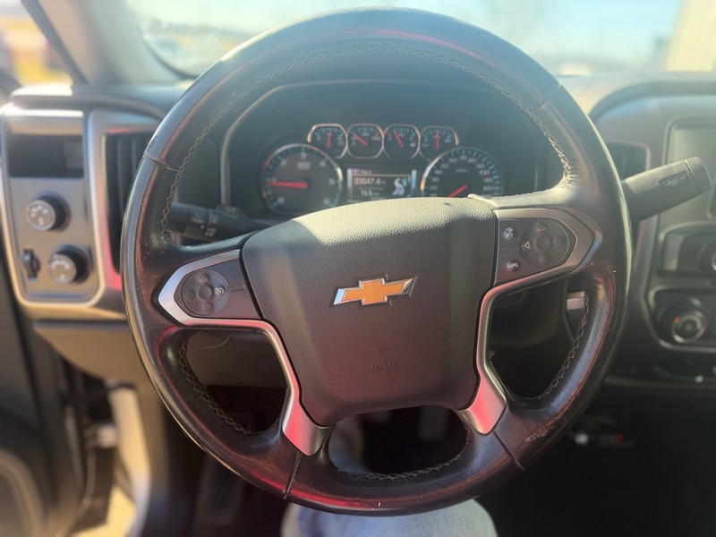 Chevrolet Silverado 1500 Vehicle Full-screen Gallery Image 9