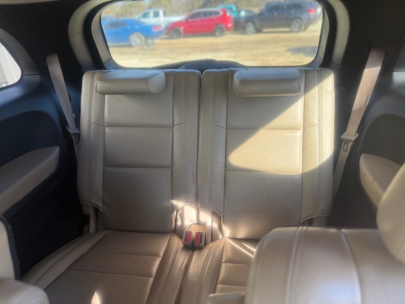 Dodge Durango Vehicle Full-screen Gallery Image 5