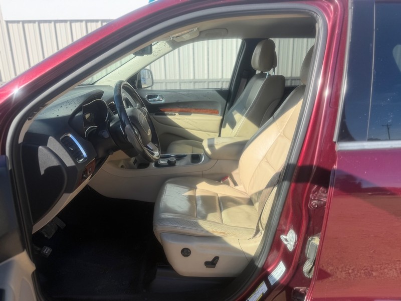 Dodge Durango Vehicle Full-screen Gallery Image 7