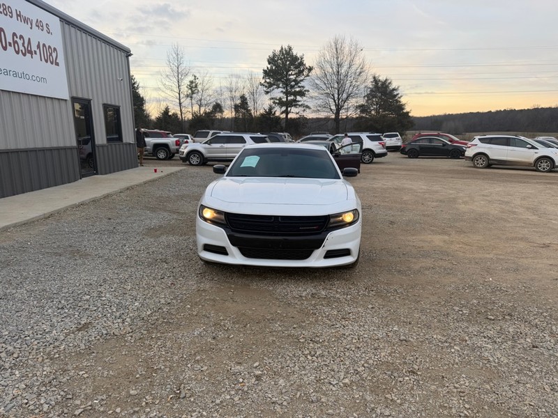 Dodge Charger Vehicle Full-screen Gallery Image 2