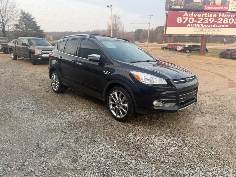 Ford Escape Vehicle Full-screen Gallery Image 3