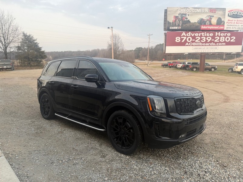 Kia Telluride Vehicle Full-screen Gallery Image 3