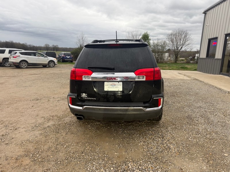 GMC Terrain Vehicle Full-screen Gallery Image 4