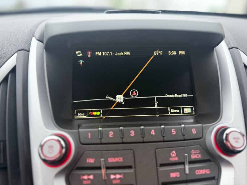 GMC Terrain Vehicle Full-screen Gallery Image 9