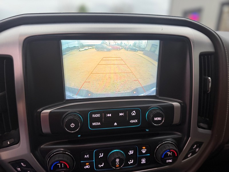 GMC Sierra 1500 Vehicle Full-screen Gallery Image 8