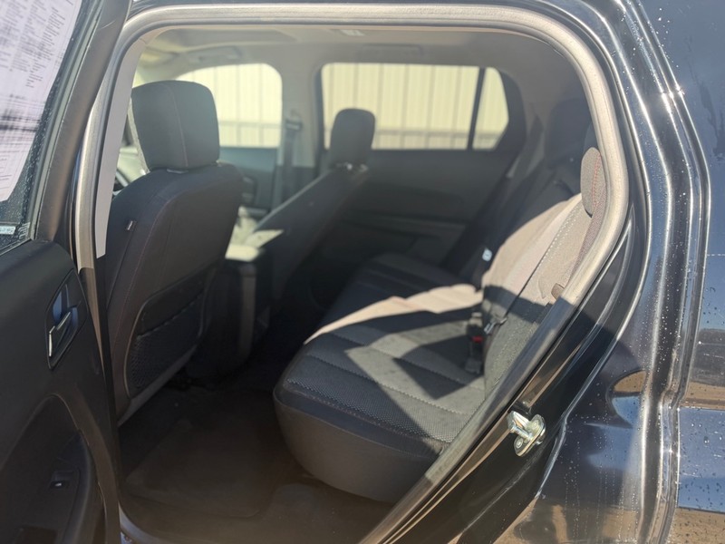 GMC Terrain Vehicle Full-screen Gallery Image 5