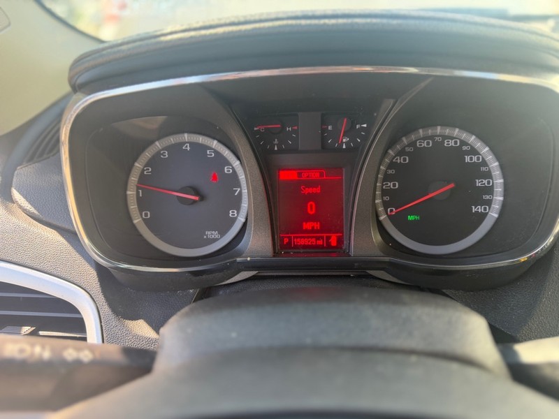 GMC Terrain Vehicle Full-screen Gallery Image 10