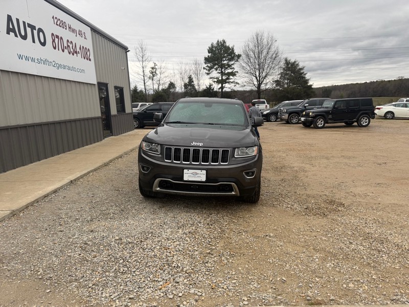 Jeep Grand Cherokee Vehicle Full-screen Gallery Image 2