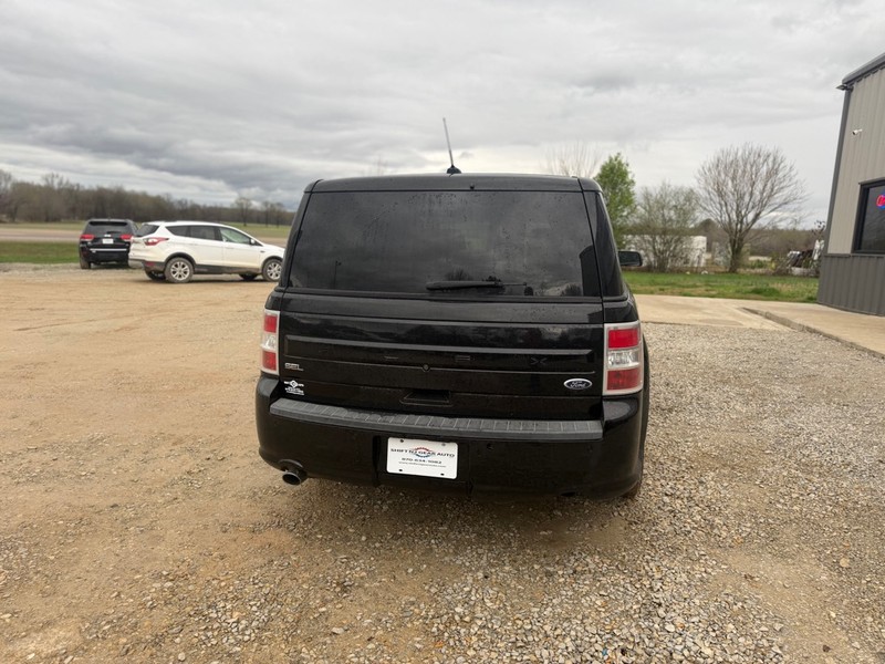 Ford Flex Vehicle Full-screen Gallery Image 4