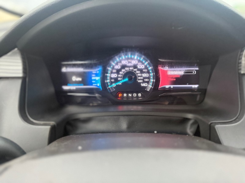 Ford Flex Vehicle Full-screen Gallery Image 12