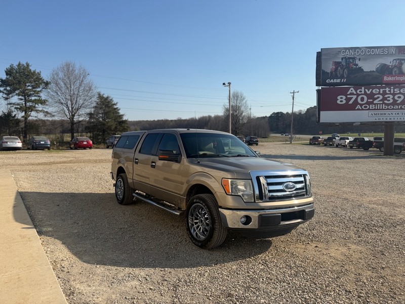 Ford F-150 Vehicle Full-screen Gallery Image 3