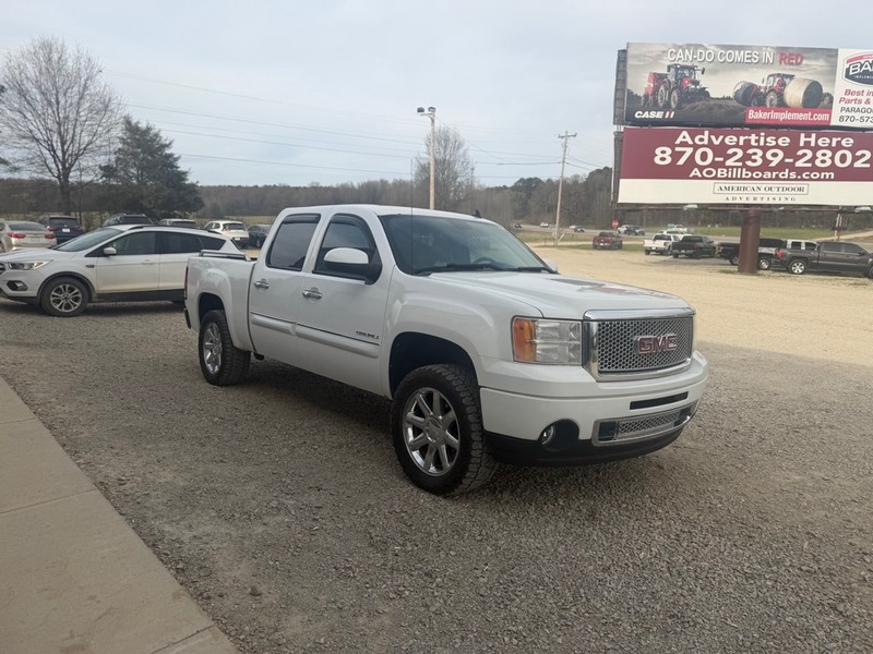 GMC Sierra 1500 Vehicle Full-screen Gallery Image 3