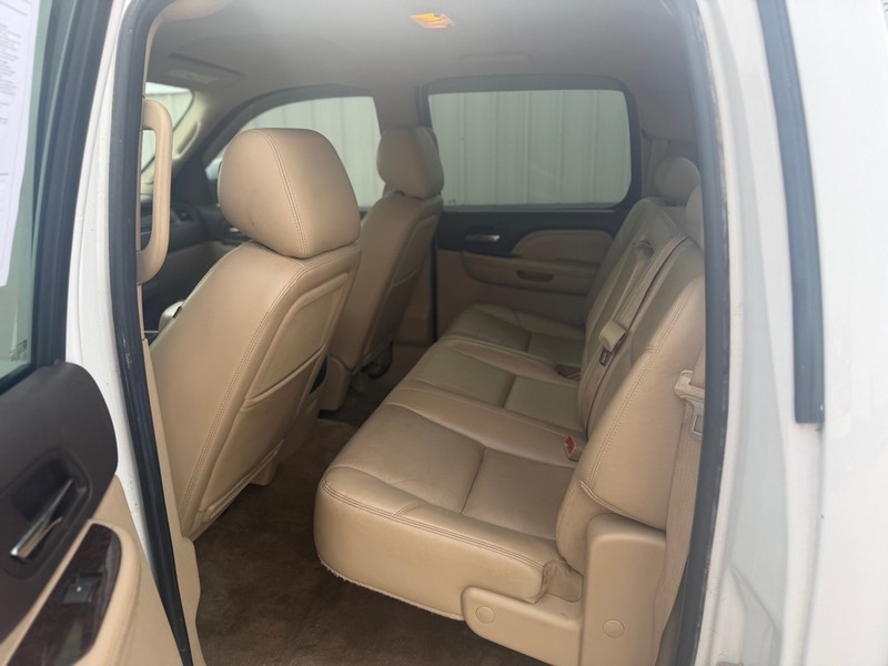 GMC Sierra 1500 Vehicle Full-screen Gallery Image 5