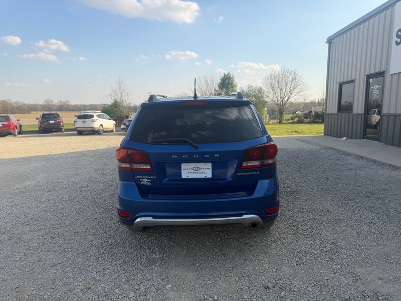 Dodge Journey Vehicle Full-screen Gallery Image 4