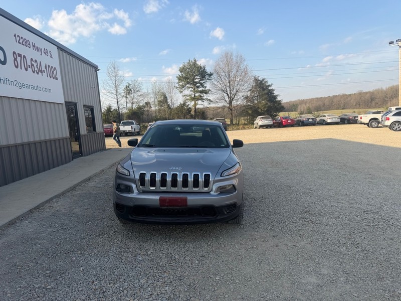 Jeep Cherokee Vehicle Full-screen Gallery Image 2