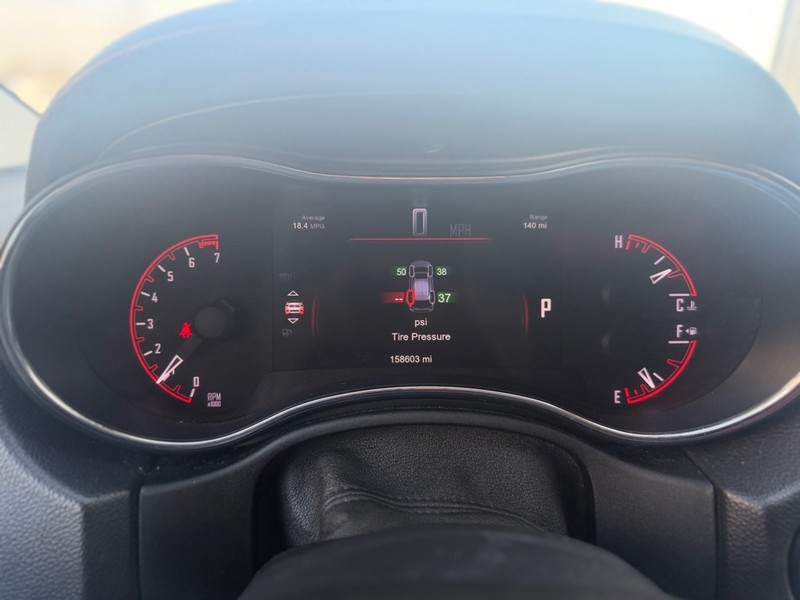 Dodge Durango Vehicle Full-screen Gallery Image 11