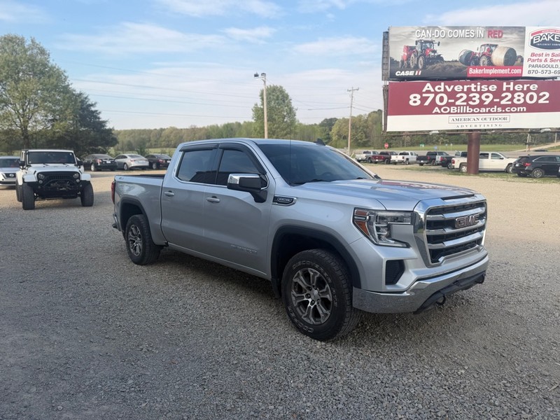 GMC Sierra 1500 Limited Vehicle Full-screen Gallery Image 3