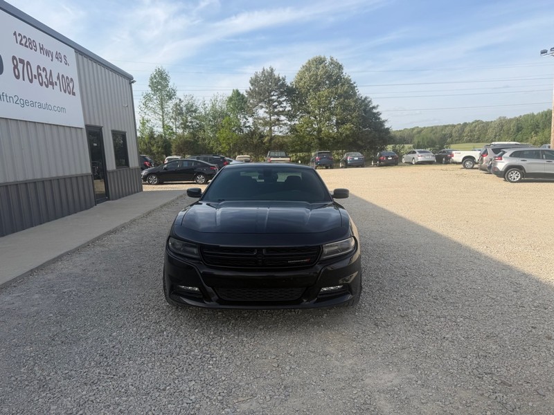 Dodge Charger Vehicle Full-screen Gallery Image 2
