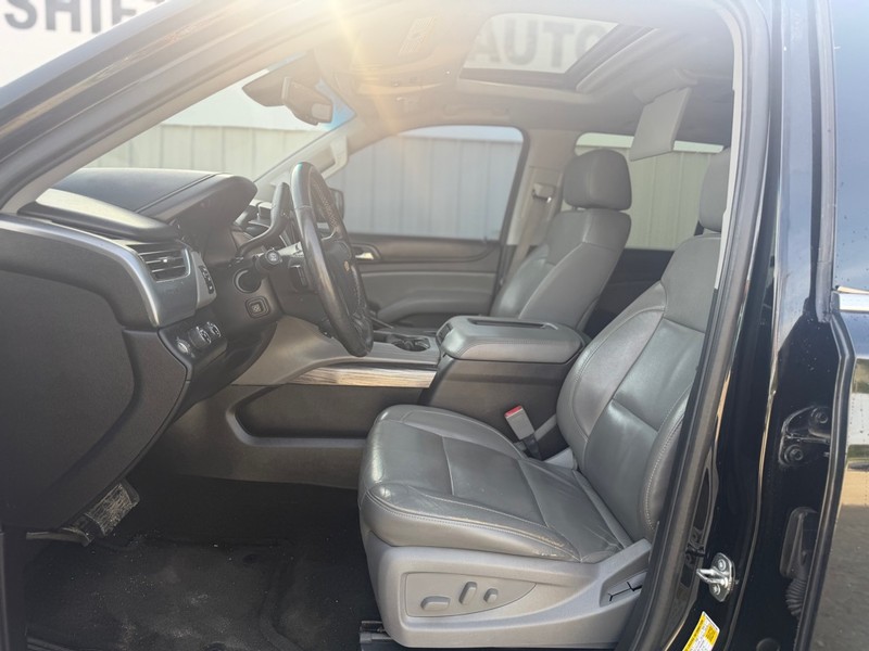 Chevrolet Tahoe Vehicle Full-screen Gallery Image 7