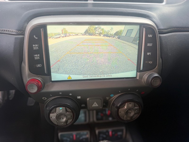 Chevrolet Camaro Vehicle Full-screen Gallery Image 8