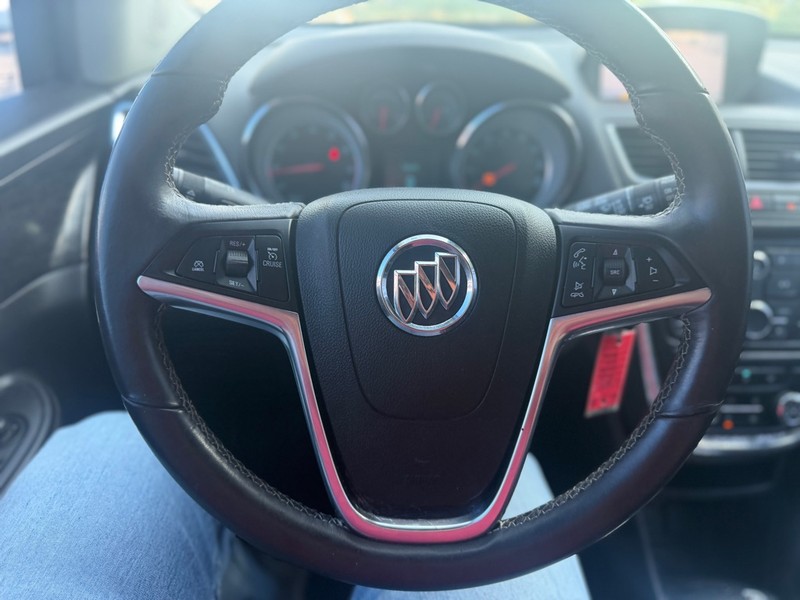 Buick Encore Vehicle Full-screen Gallery Image 9