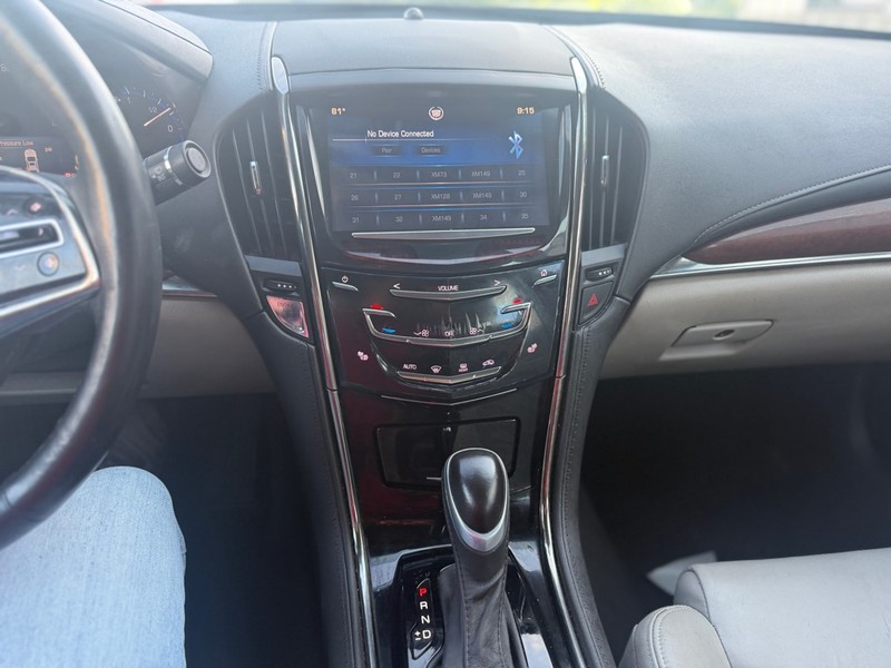 Cadillac ATS Vehicle Full-screen Gallery Image 7