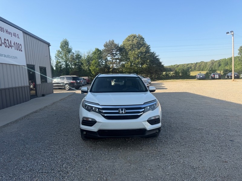 Honda Pilot Vehicle Full-screen Gallery Image 2