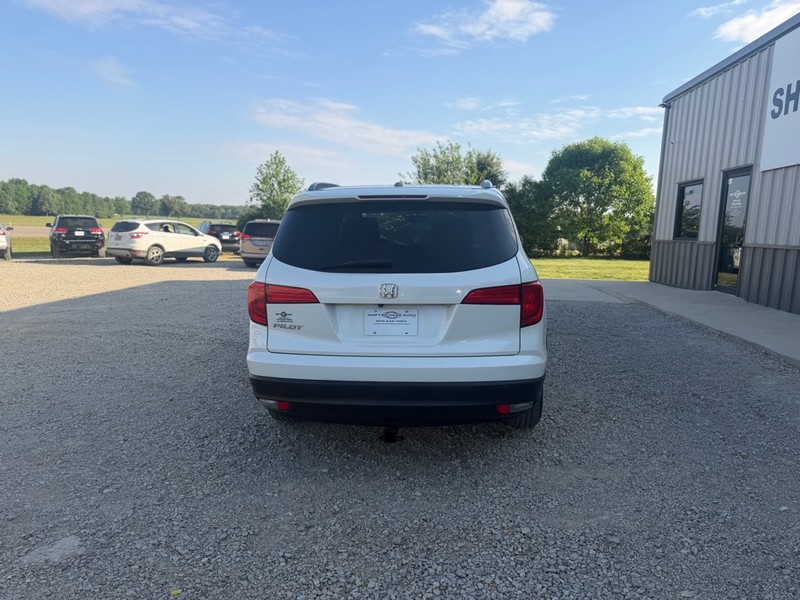 Honda Pilot Vehicle Full-screen Gallery Image 4