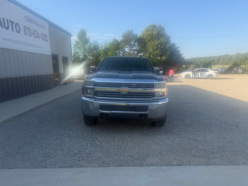 Chevrolet SILVERADO 2500H Vehicle Full-screen Gallery Image 2