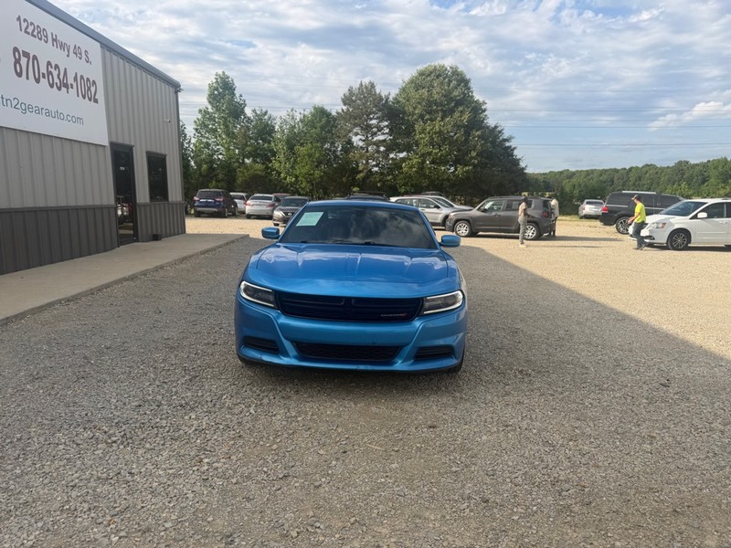 Dodge Charger Vehicle Full-screen Gallery Image 2