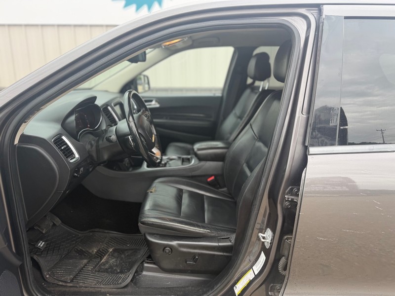 Dodge Durango Vehicle Full-screen Gallery Image 7