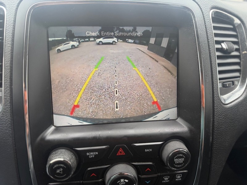 Dodge Durango Vehicle Full-screen Gallery Image 9