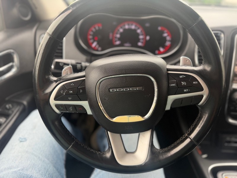 Dodge Durango Vehicle Full-screen Gallery Image 11