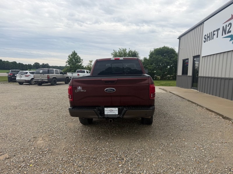 Ford F-150 Vehicle Full-screen Gallery Image 4