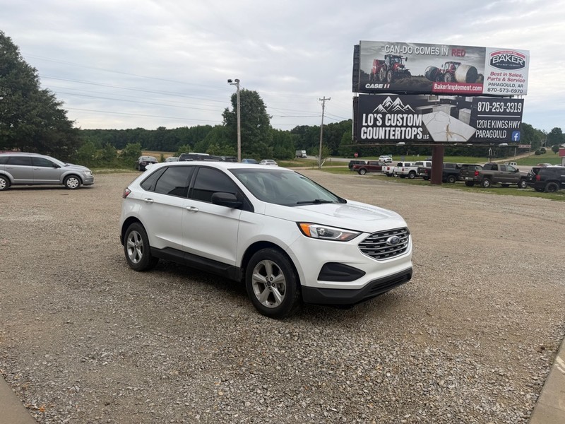 Ford Edge Vehicle Full-screen Gallery Image 3