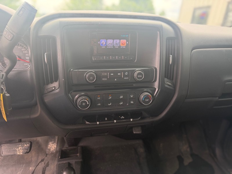 Chevrolet Silverado 1500 Vehicle Full-screen Gallery Image 7
