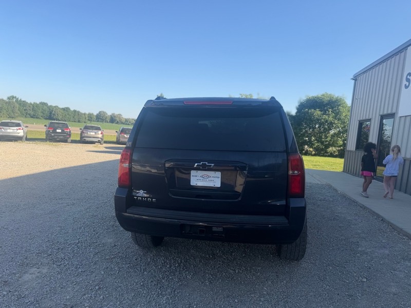 Chevrolet Tahoe Vehicle Full-screen Gallery Image 4