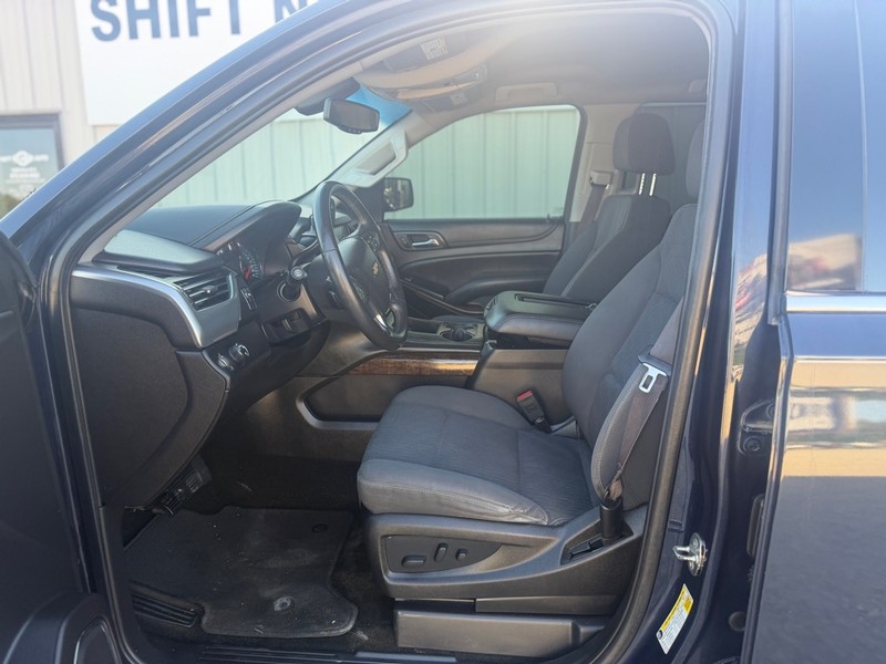 Chevrolet Tahoe Vehicle Full-screen Gallery Image 7