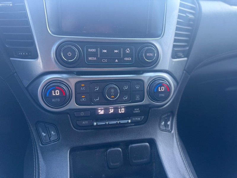 Chevrolet Tahoe Vehicle Full-screen Gallery Image 8