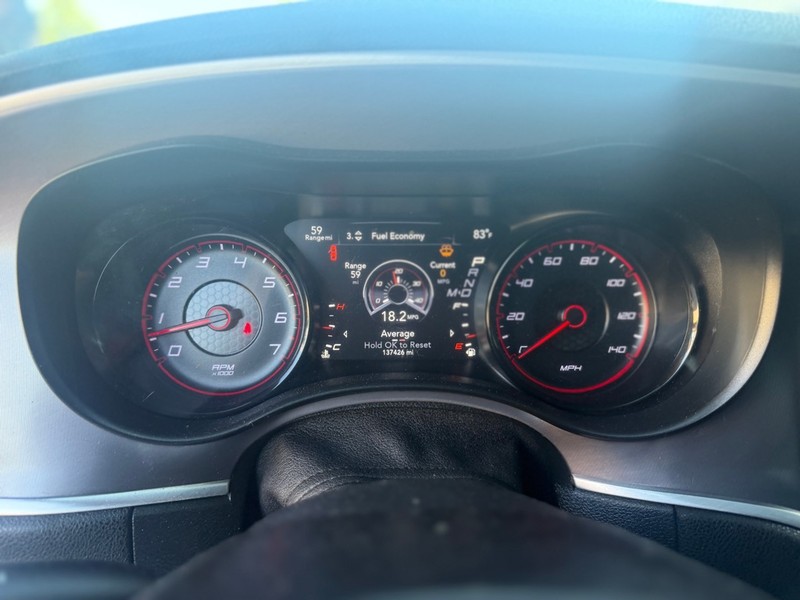Dodge Charger Vehicle Full-screen Gallery Image 10