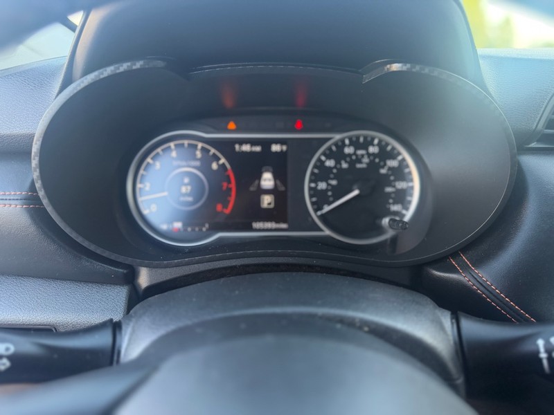 Nissan Versa Sedan Vehicle Full-screen Gallery Image 10